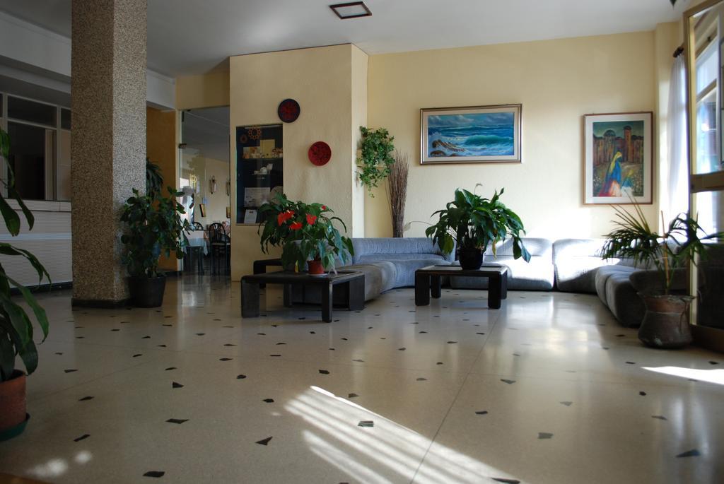 Hotel Palace Варацце Экстерьер фото