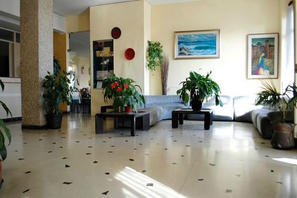 Hotel Palace Варацце Экстерьер фото